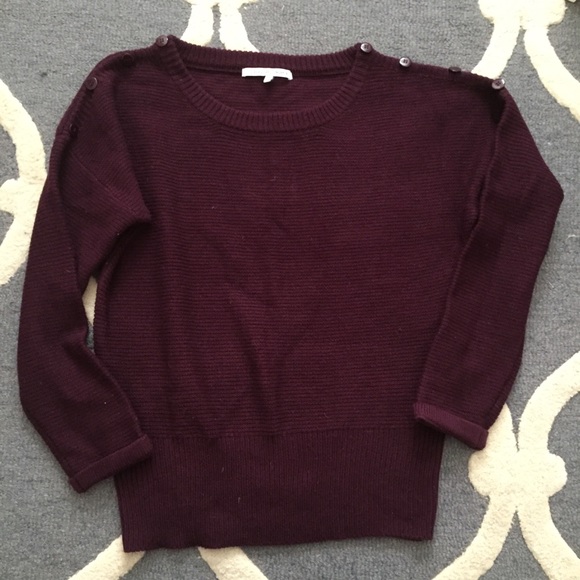 Eggplant cozy knit sweater with button shoulder - Picture 4 of 7